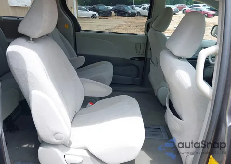 2013 Toyota Sienna Le V6 8 Passenger из США, поврежденный, VIN 5TDKK3DCXDS342714